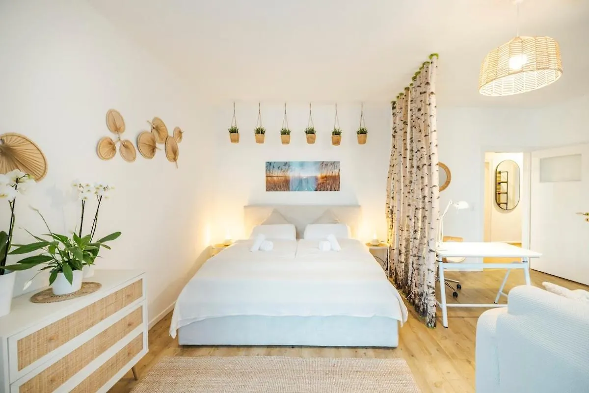 Central & Exclusive Amenities Hannover